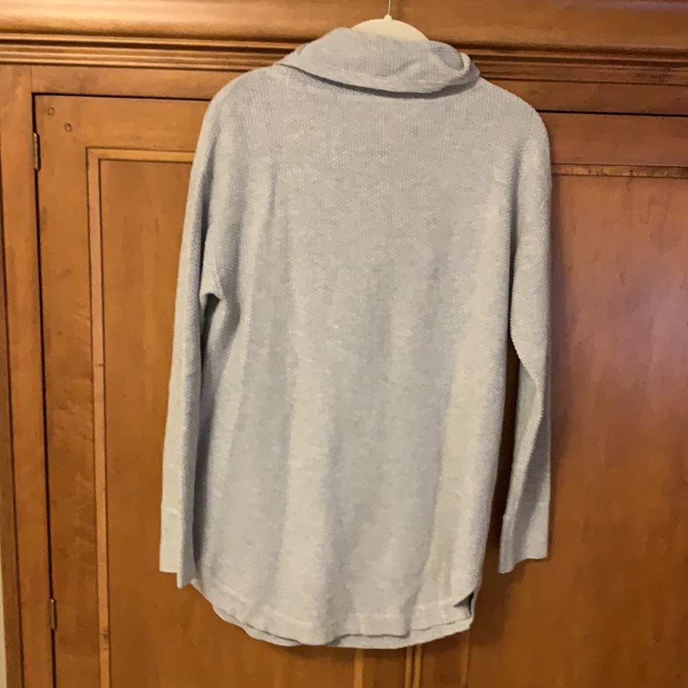 T By Talbots Top . Like New . Size S - image 3